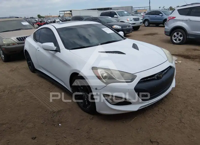 2013 Hyundai Genesis photo