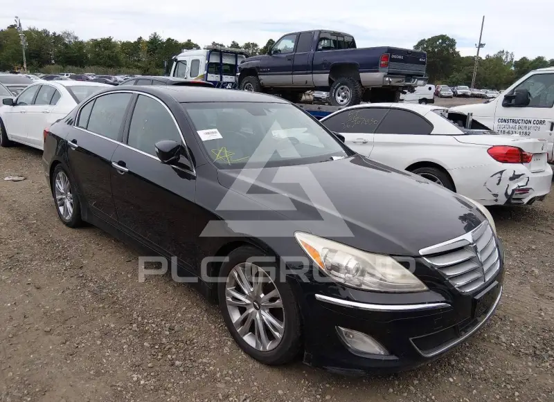 2013 Hyundai Genesis фото