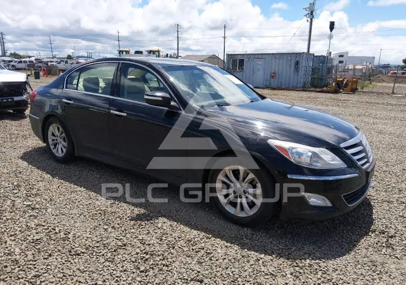 2013 Hyundai Genesis photo