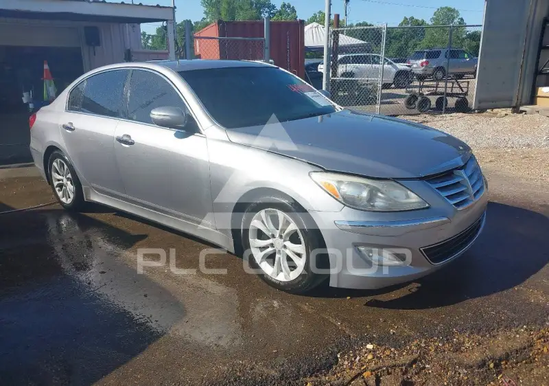 2013 Hyundai Genesis фото
