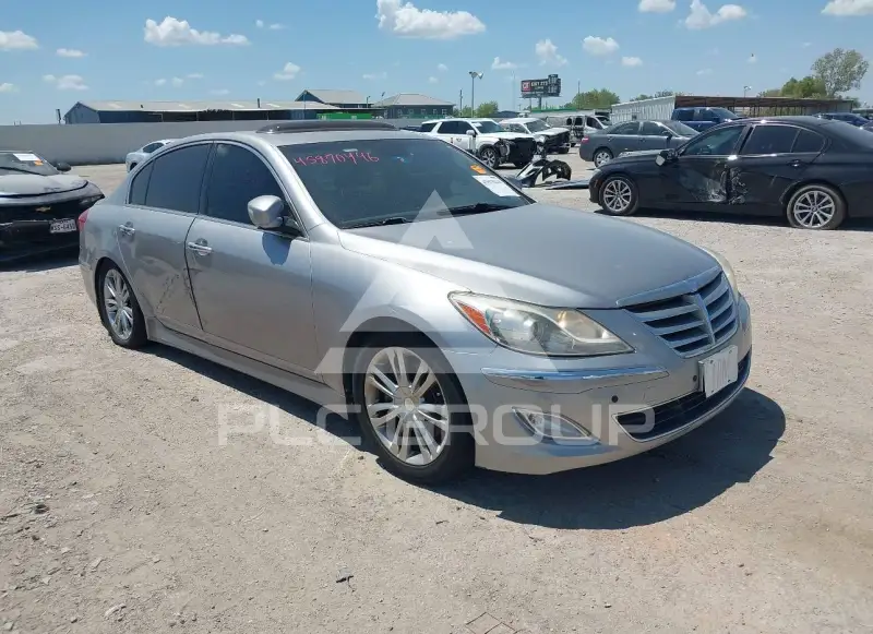 2013 Hyundai Genesis photo