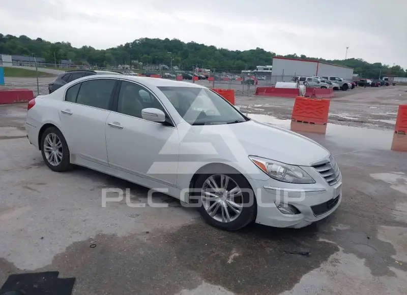 2013 Hyundai Genesis фото