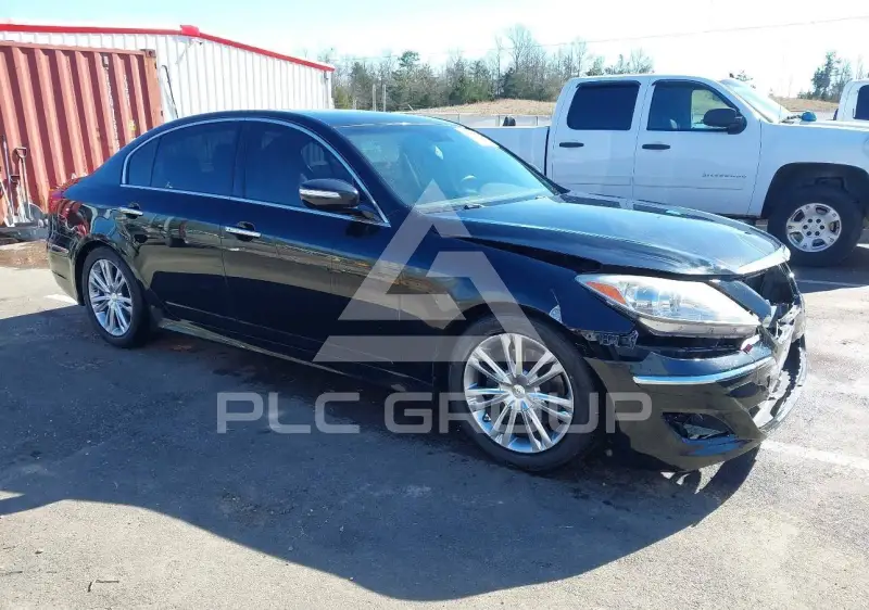 2013 Hyundai Genesis фото