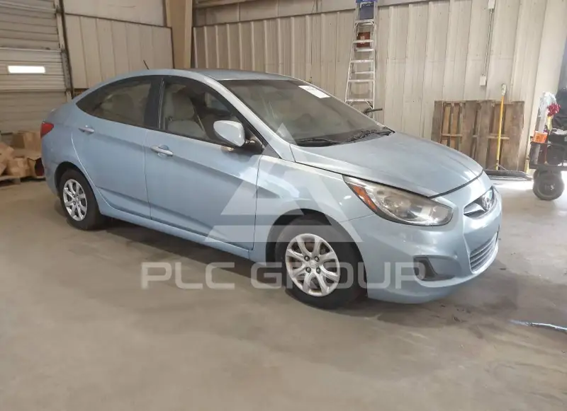2013 Hyundai Accent фото