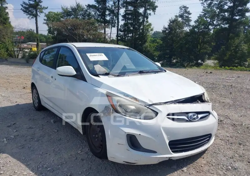 2013 Hyundai Accent фото