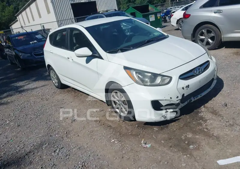 2013 Hyundai Accent фото