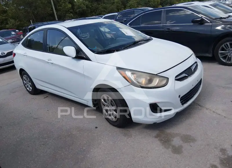 2013 Hyundai Accent фото