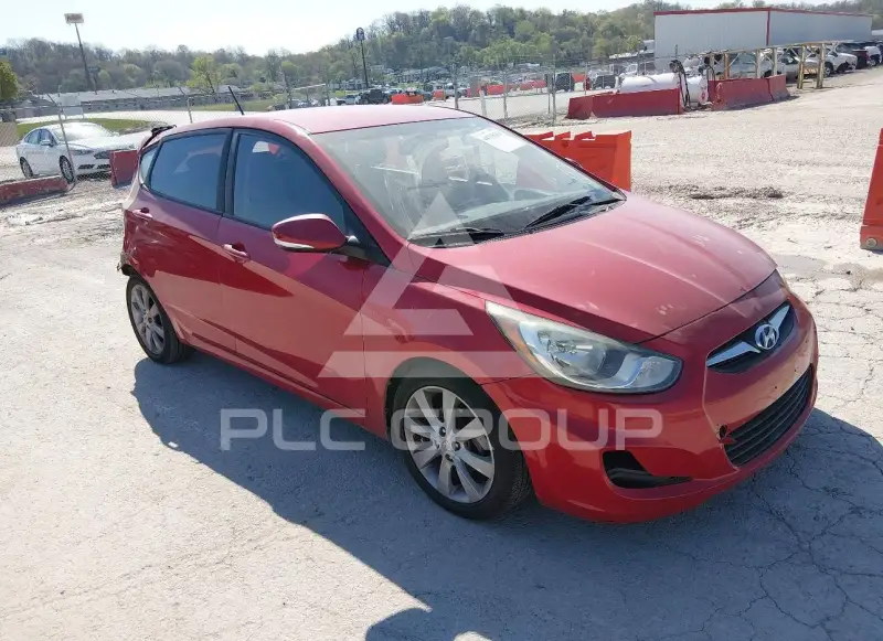 2013 Hyundai Accent фото