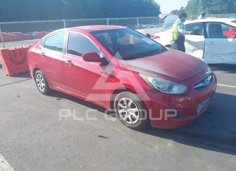 2013 Hyundai Accent фото