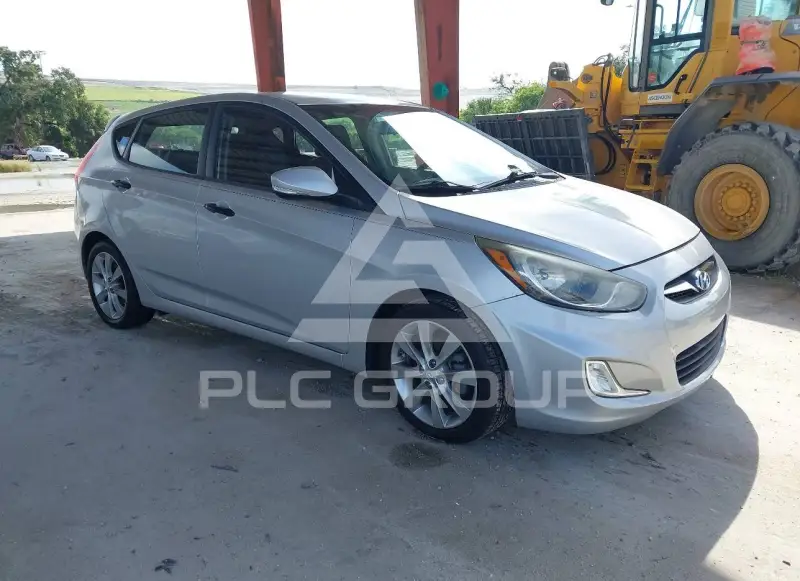 2013 Hyundai Accent фото