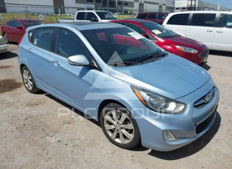 2013 Hyundai Accent фото