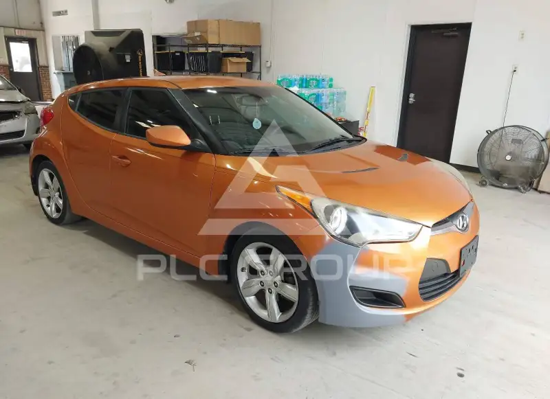 2013 Hyundai Veloster photo