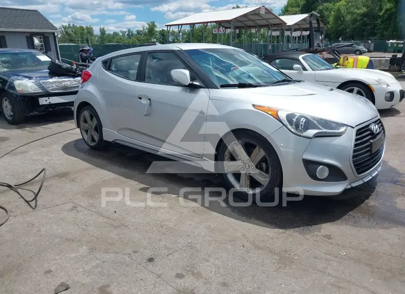 2013 Hyundai Veloster фото