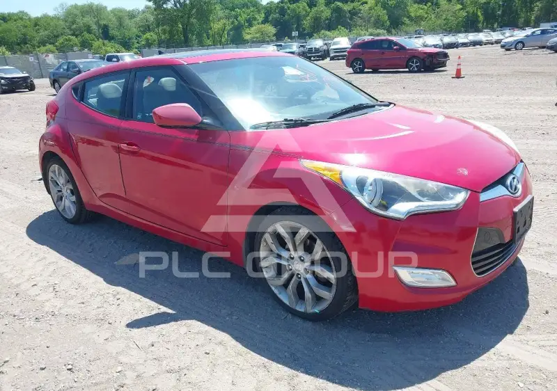 2013 Hyundai Veloster фото