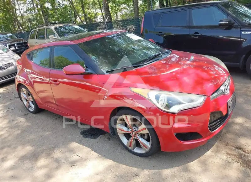 2013 Hyundai Veloster фото