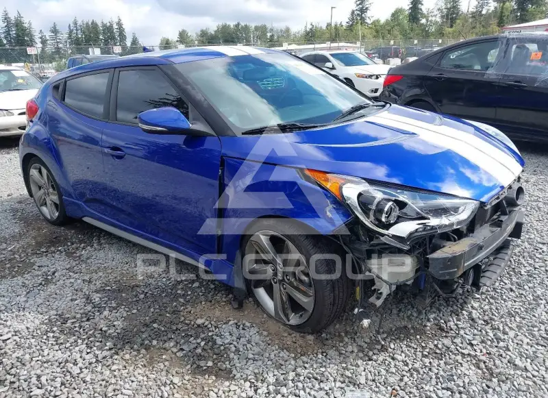 2013 Hyundai Veloster photo