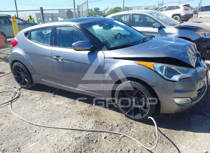 2013 Hyundai Veloster фото