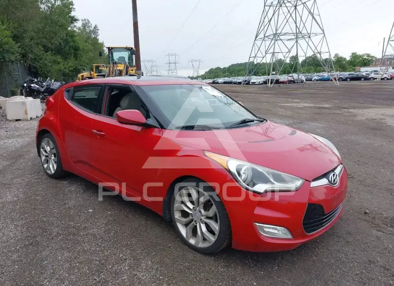 2013 Hyundai Veloster photo