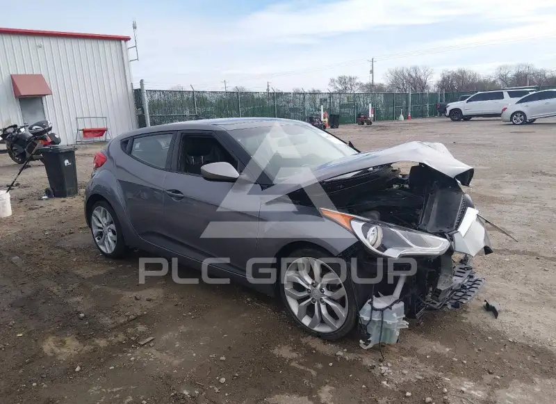 2013 Hyundai Veloster photo