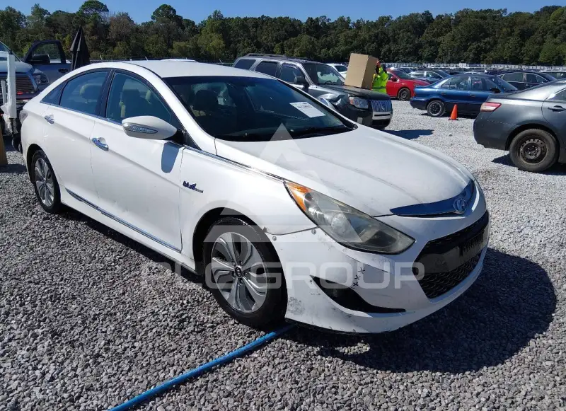 2013 Hyundai Sonata photo