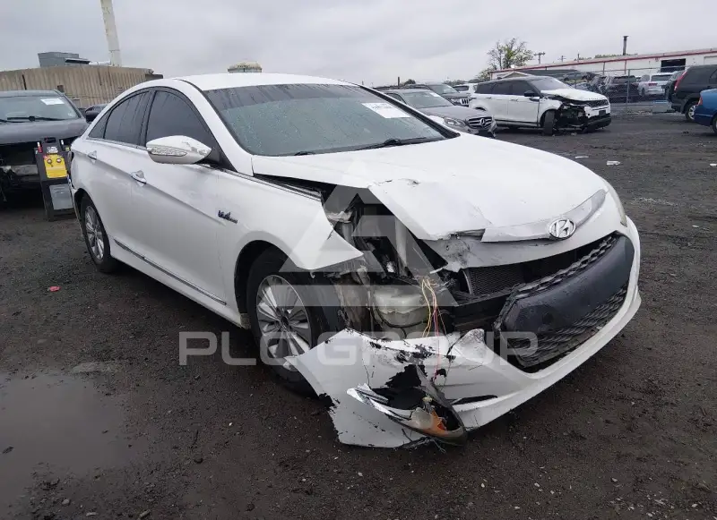 2013 Hyundai Sonata photo