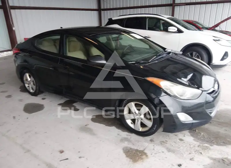 2013 Hyundai Elantra фото