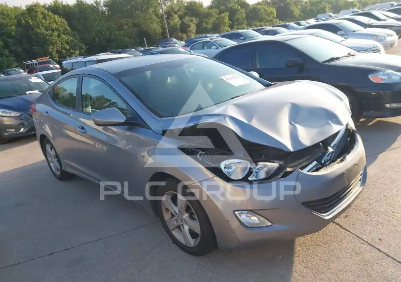 2013 Hyundai Elantra фото