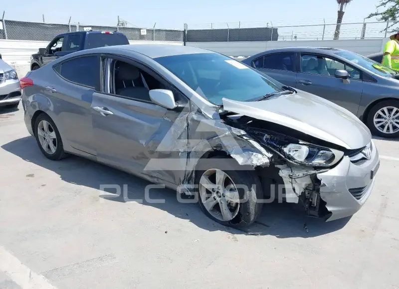 2013 Hyundai Elantra фото