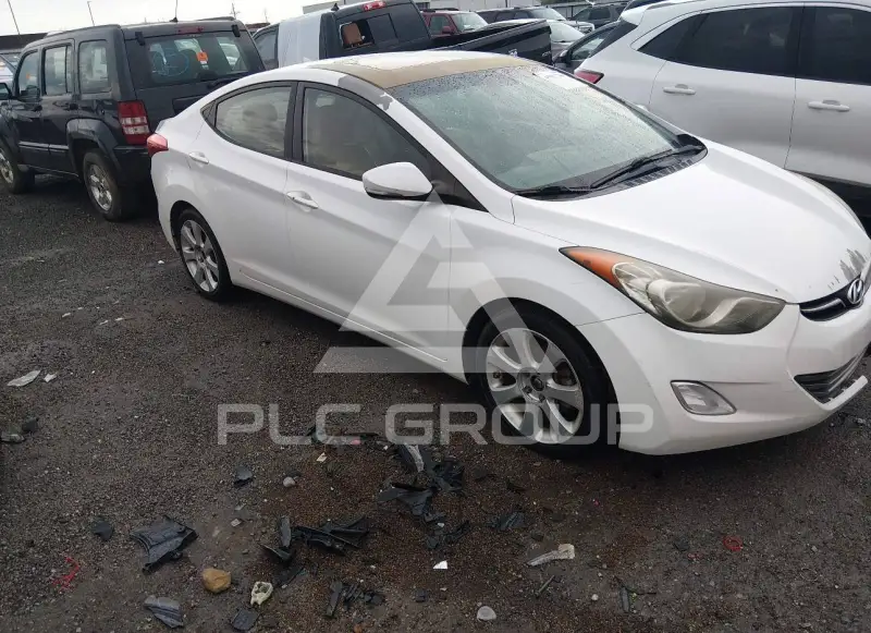 2013 Hyundai Elantra фото