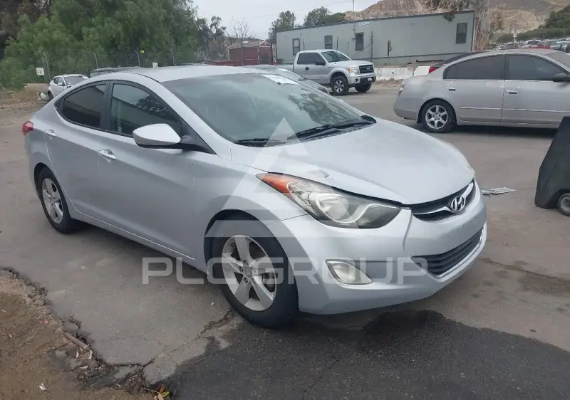 2013 Hyundai Elantra фото