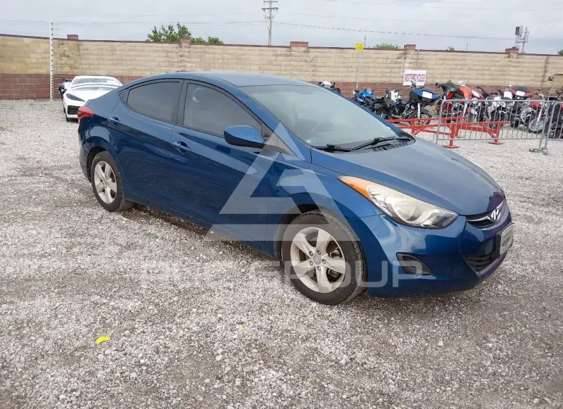 2013 Hyundai Elantra фото