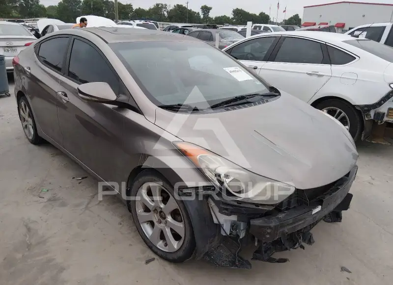 2013 Hyundai Elantra фото