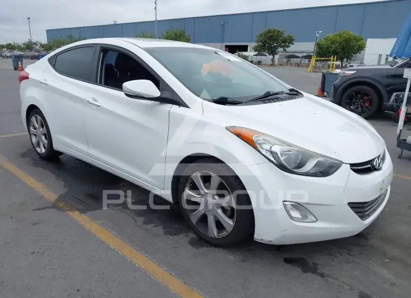 2013 Hyundai Elantra фото