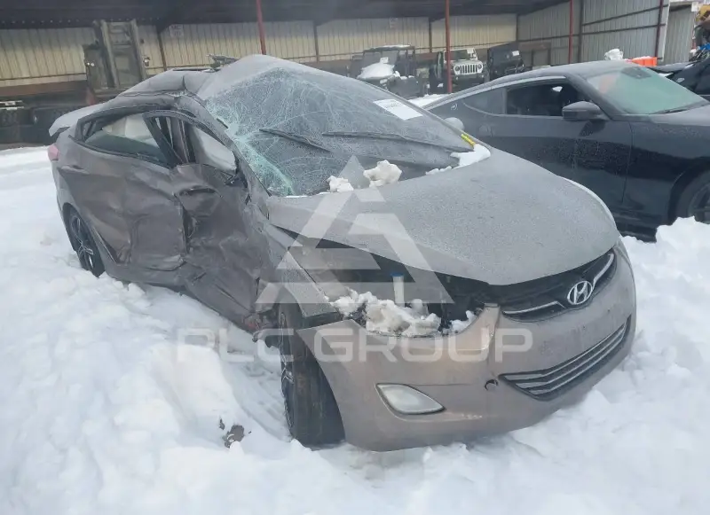 2013 Hyundai Elantra фото