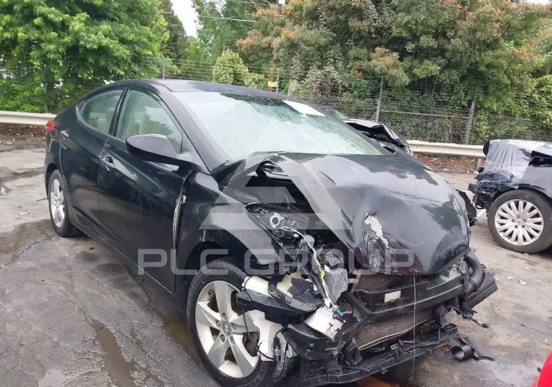 2013 Hyundai Elantra фото
