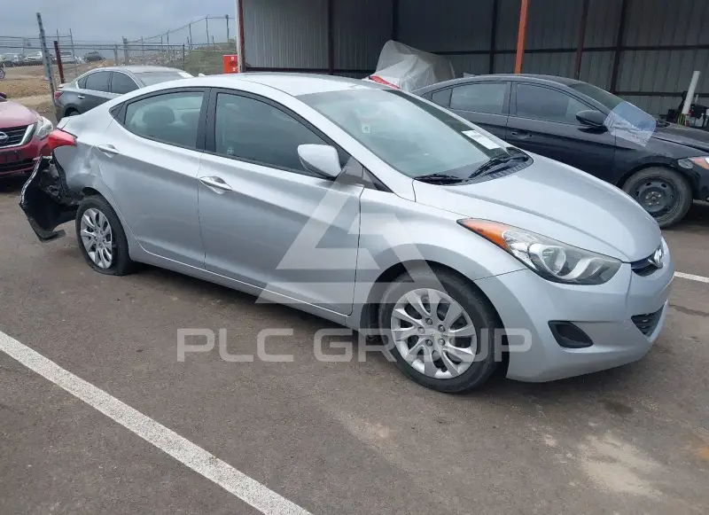 2013 Hyundai Elantra фото