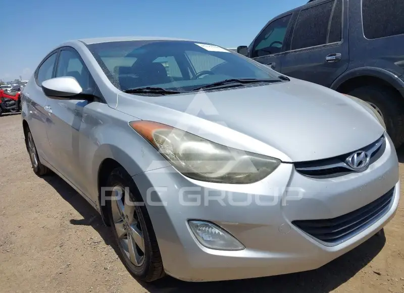2013 Hyundai Elantra фото