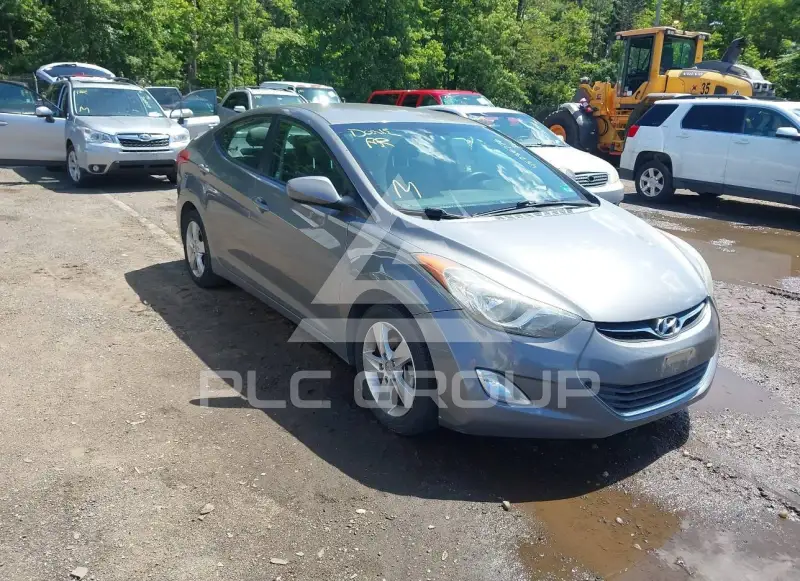 2013 Hyundai Elantra фото