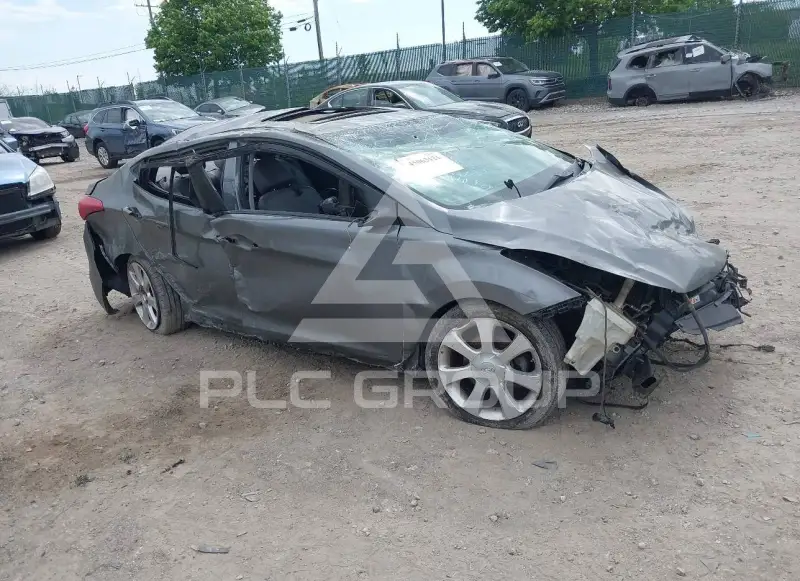 2013 Hyundai Elantra фото