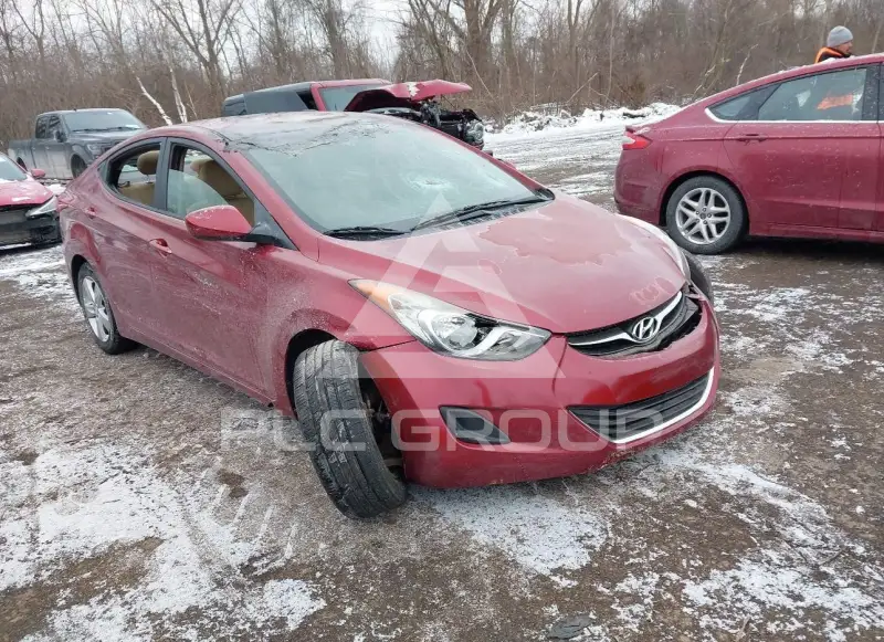 2013 Hyundai Elantra фото