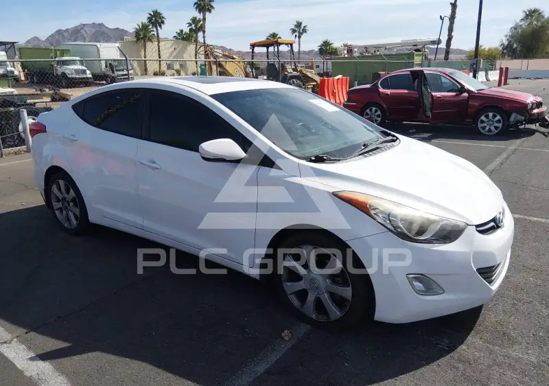 2013 Hyundai Elantra фото