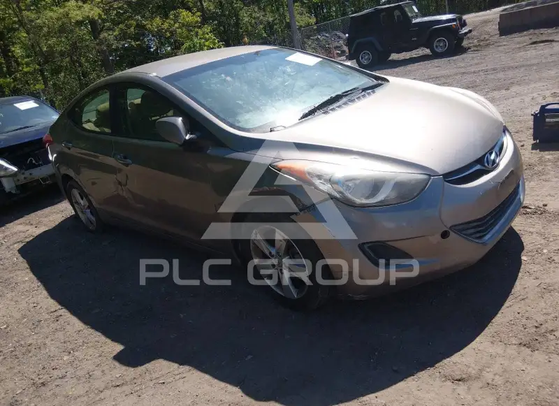 2013 Hyundai Elantra фото
