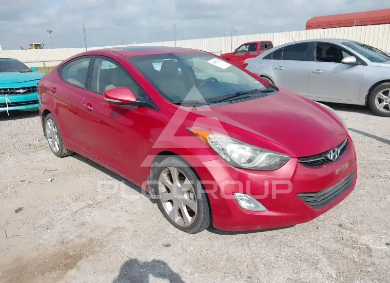 2013 Hyundai Elantra photo