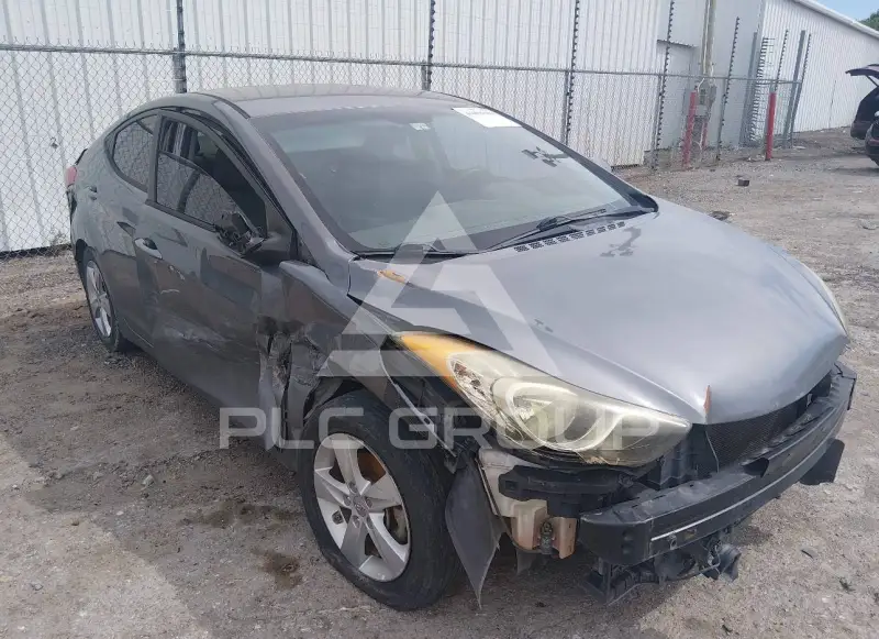 2013 Hyundai Elantra фото