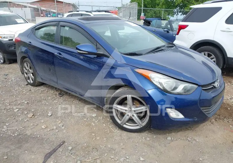 2013 Hyundai Elantra фото