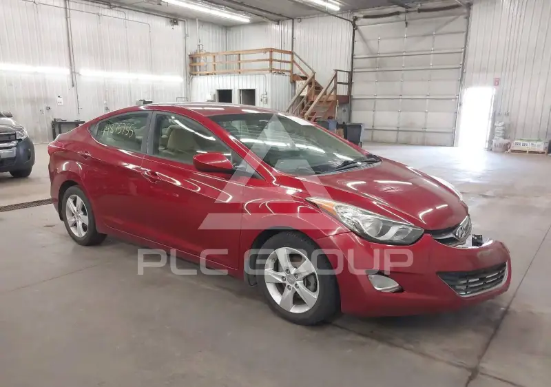 2013 Hyundai Elantra photo