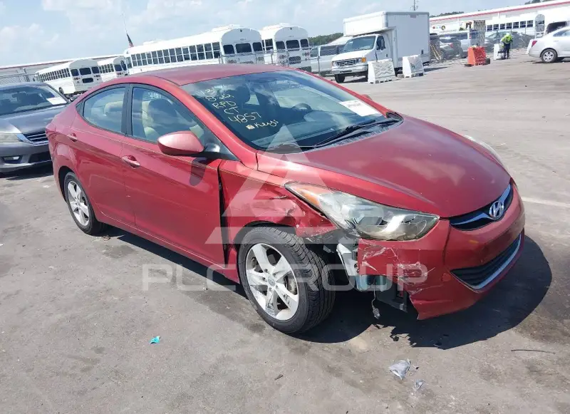 2013 Hyundai Elantra photo