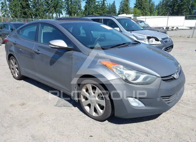 2013 Hyundai Elantra фото