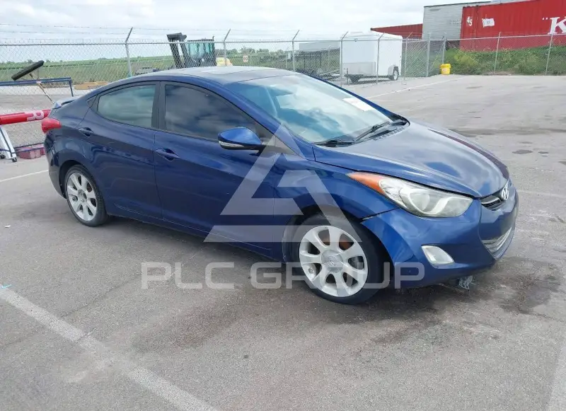 2013 Hyundai Elantra фото