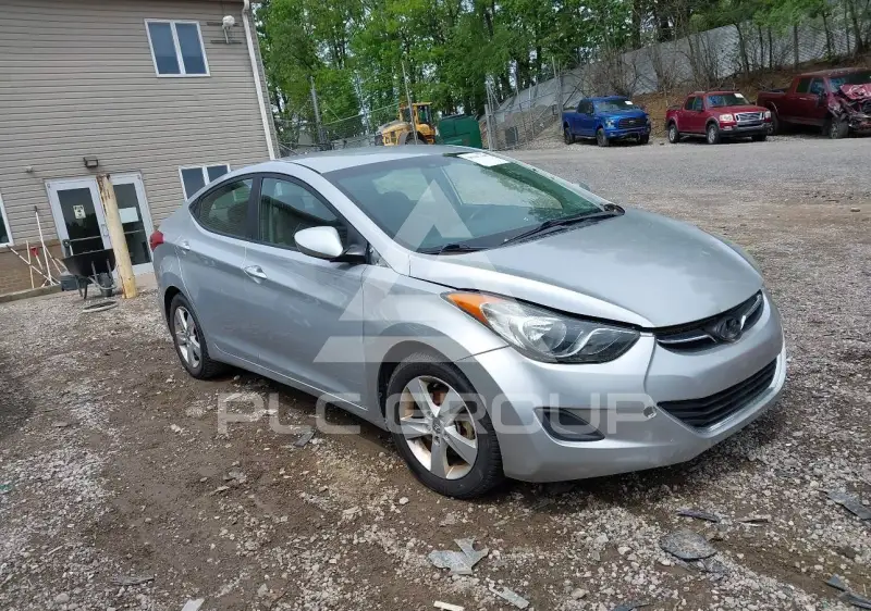 2013 Hyundai Elantra фото